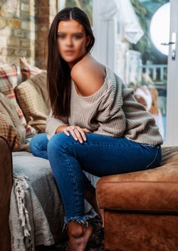 Aerocity Model Nigro Escorts Service
