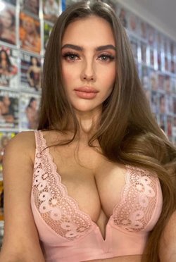 Top Class Independent Escorts In Five Star Hotel Aerocity